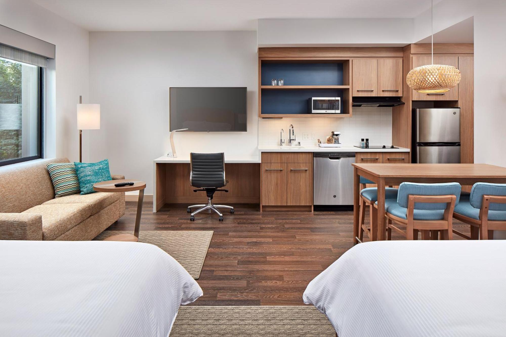 Element Hotel